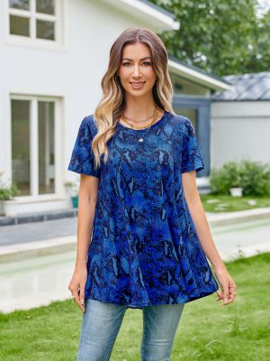 Tunic Tops for Women Plus Size Short Sleeve Crew Neck Swing Flare Loose T-Shirt Blouses to Wear with Leggings